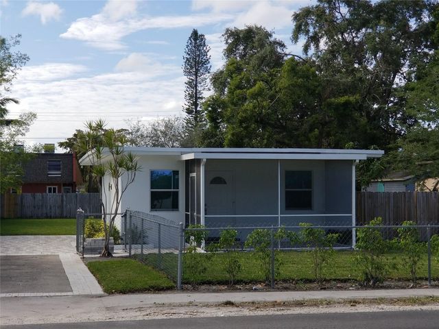 4217 SW 61st Avenue, Davie, FL 33314