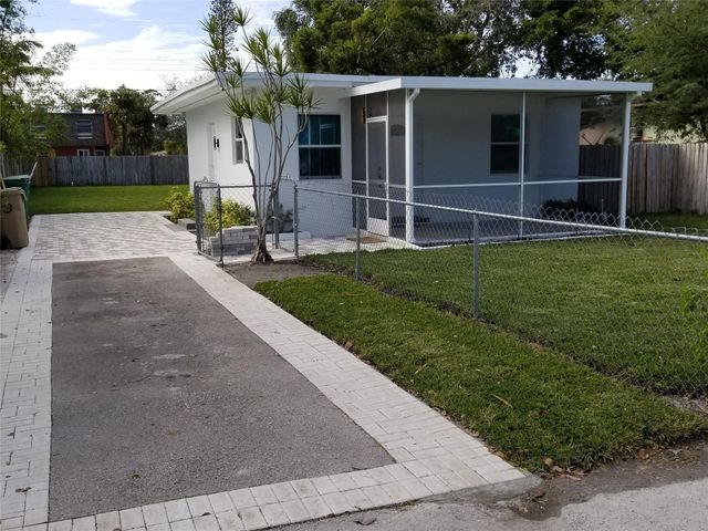 4217 SW 61st Avenue, Davie, FL 33314
