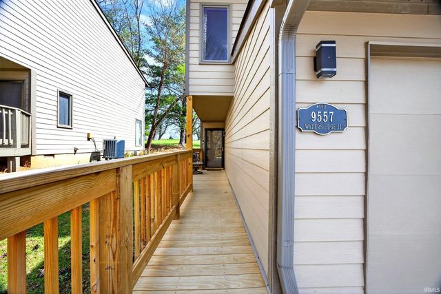 9557 S Lake Ridge Dr Unit 140, Bloomington, IN 47401