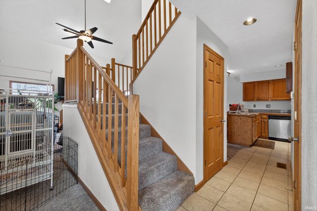 9557 S Lake Ridge Dr Unit 140, Bloomington, IN 47401