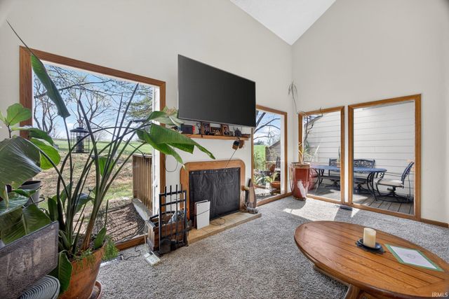 9557 S Lake Ridge Dr Unit 140, Bloomington, IN 47401