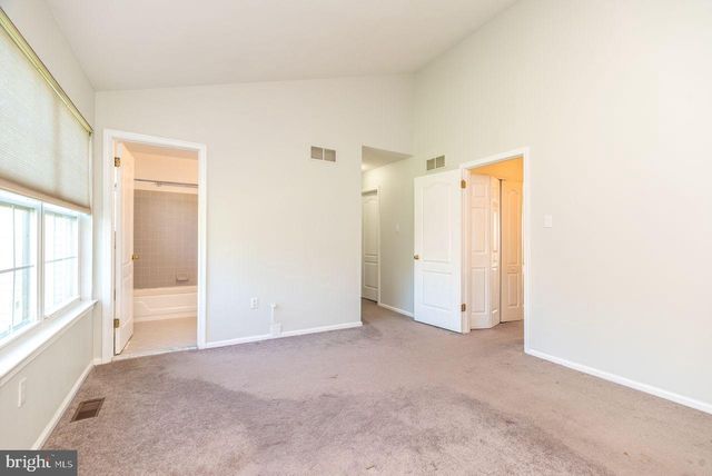 2801 HARVARD CT, North Wales, PA 19454