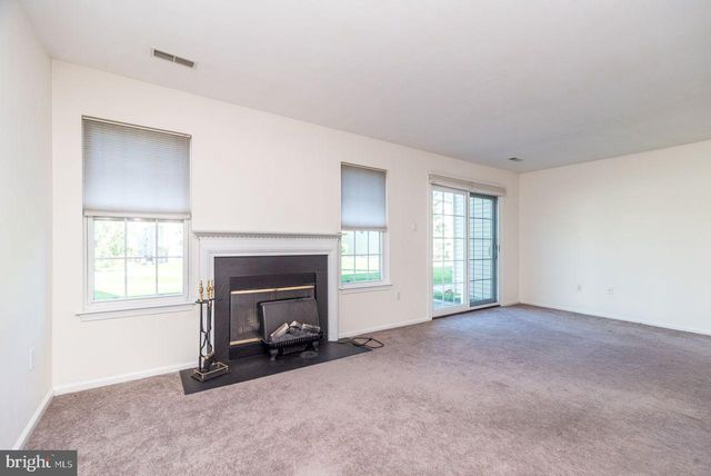 2801 HARVARD CT, North Wales, PA 19454