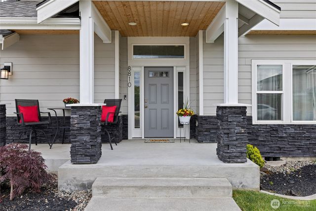 8810 S L Street, Tacoma, WA 98444