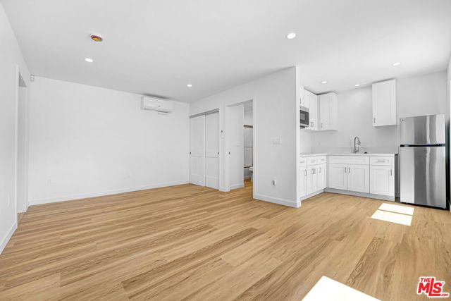 2615 Carmona Avenue, Los Angeles, CA 90016