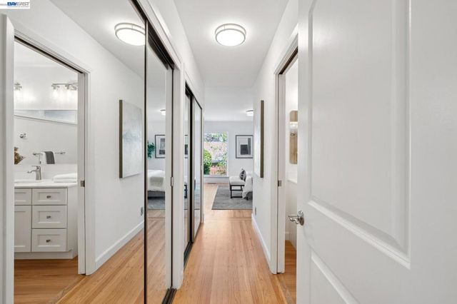 13048 Brookpark Rd, Oakland, CA 94619