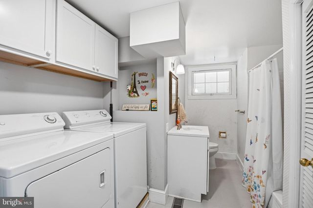 890 LINDEN AVE, North Beach, MD 20714