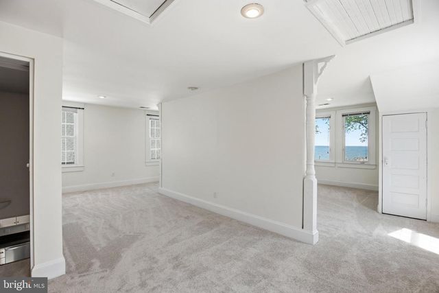 890 LINDEN AVE, North Beach, MD 20714