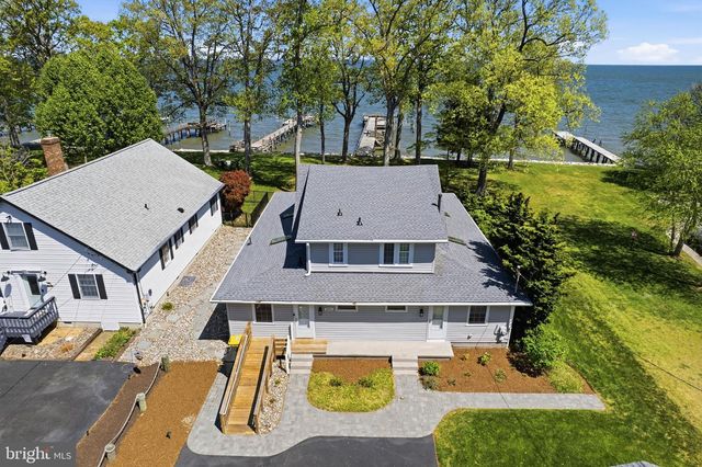 890 LINDEN AVE, North Beach, MD 20714