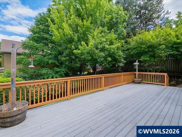 5810 Pikes Pass St SE, Salem, OR 97306