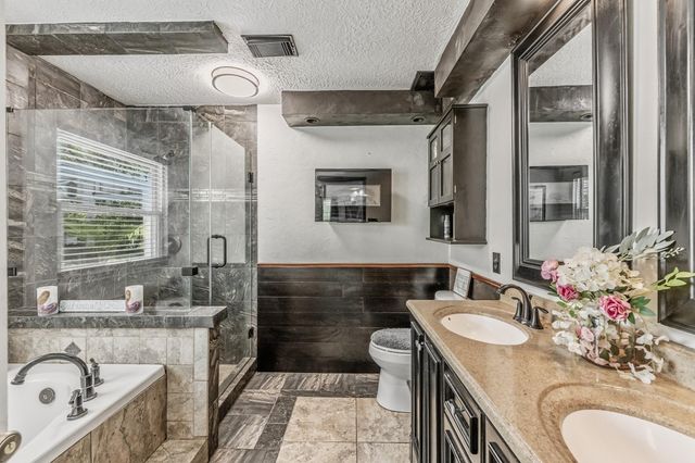 47 D Dana Drive, New Waverly, TX 77358