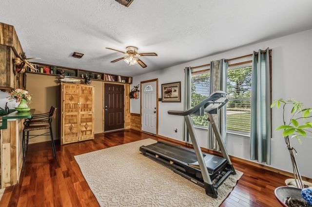 47 D Dana Drive, New Waverly, TX 77358