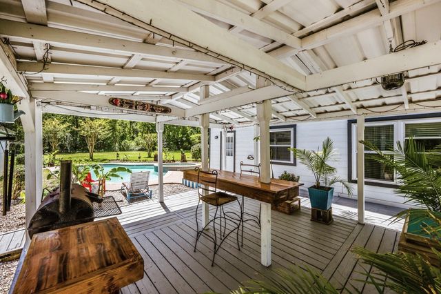 47 D Dana Drive, New Waverly, TX 77358