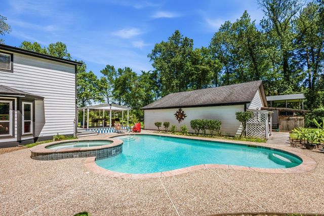 47 D Dana Drive, New Waverly, TX 77358