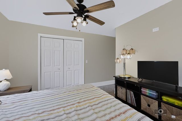 707 E 9th Street, Lockport, IL 60441