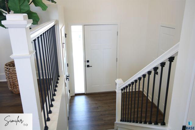 5605 W Cushman St Street, Sioux Falls, SD 57107