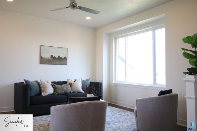 5605 W Cushman St Street, Sioux Falls, SD 57107