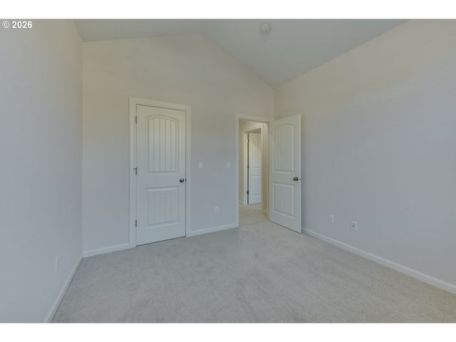 11368 Nw PUMPKIN Ct, Portland, OR 97229
