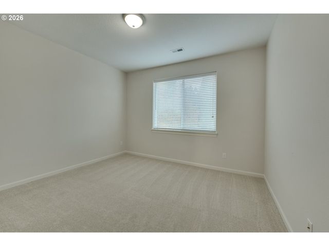 11368 Nw PUMPKIN Ct, Portland, OR 97229
