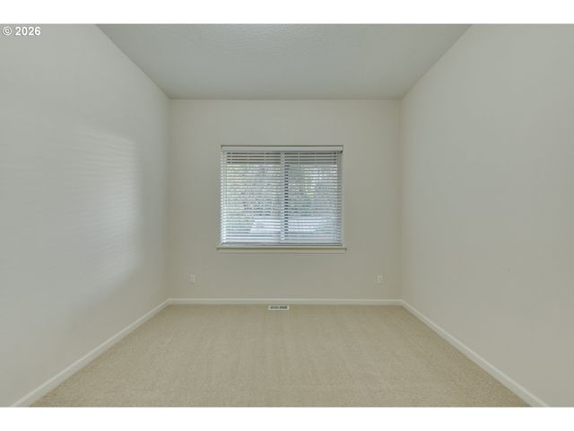 11368 Nw PUMPKIN Ct, Portland, OR 97229