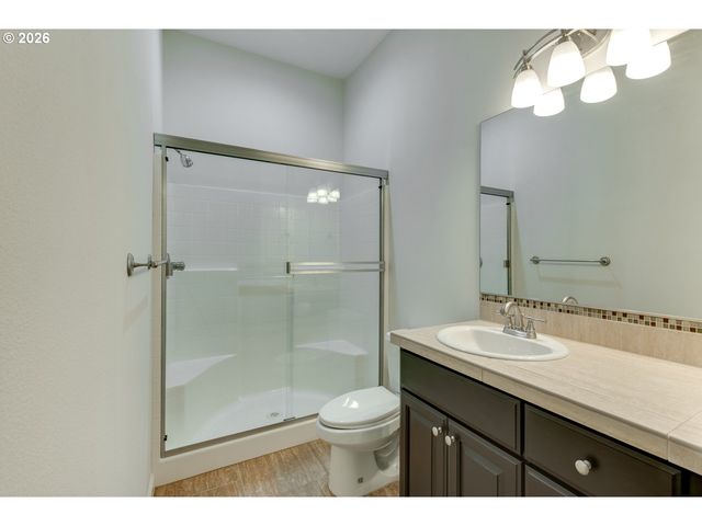 11368 Nw PUMPKIN Ct, Portland, OR 97229