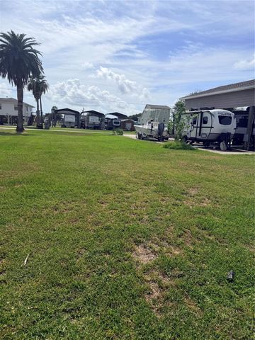 1123 Buddy Kirk Drive, Crystal Beach, TX 77650