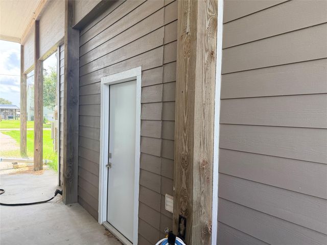 1123 Buddy Kirk Drive, Crystal Beach, TX 77650
