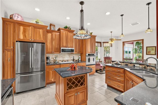 1833 SHORE LINE DRIVE, Leesburg, FL 34748