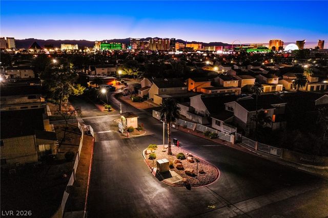 5227 Garden Lane, Las Vegas, NV 89119