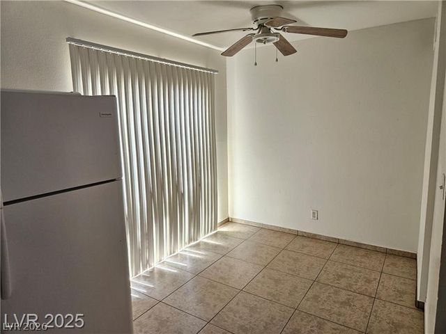 5227 Garden Lane, Las Vegas, NV 89119