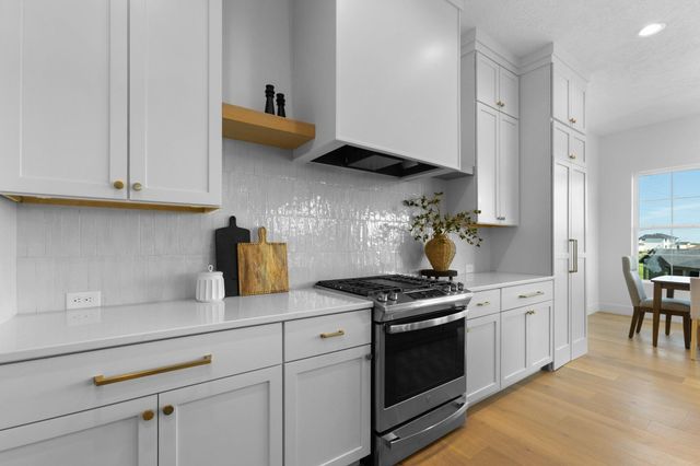 8304 Sheridan Cir Circle, Sioux Falls, SD 57110