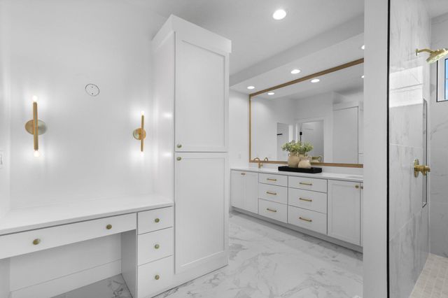 8304 Sheridan Cir Circle, Sioux Falls, SD 57110