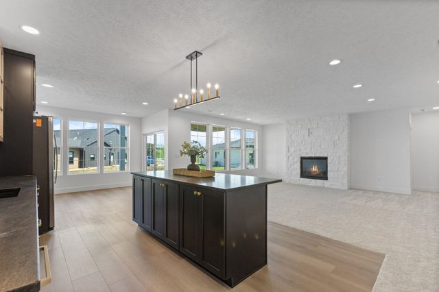 8304 Sheridan Cir Circle, Sioux Falls, SD 57110