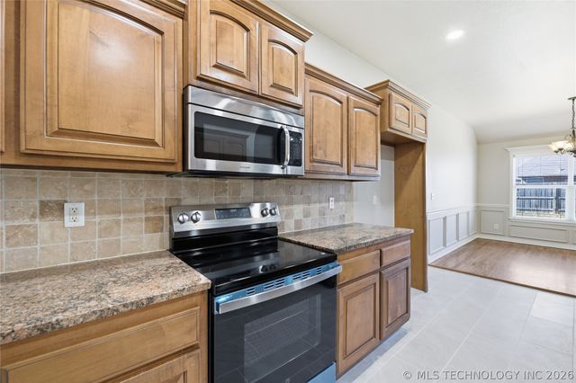 9220 N 144th East Avenue, Owasso, OK 74055