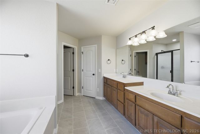 9220 N 144th East Avenue, Owasso, OK 74055