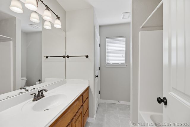 9220 N 144th East Avenue, Owasso, OK 74055