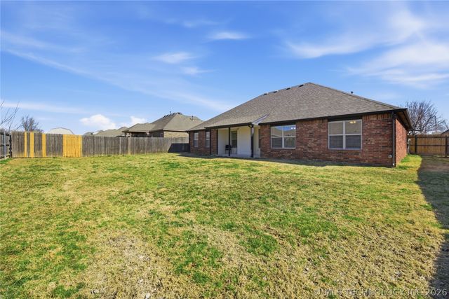 9220 N 144th East Avenue, Owasso, OK 74055