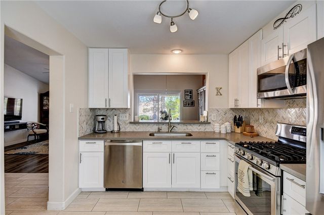 10016 Arbuckle Drive, Las Vegas, NV 89134