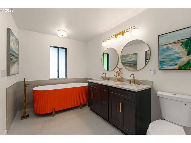 2591 OVERLOOK Dr, Lake Oswego, OR 97034