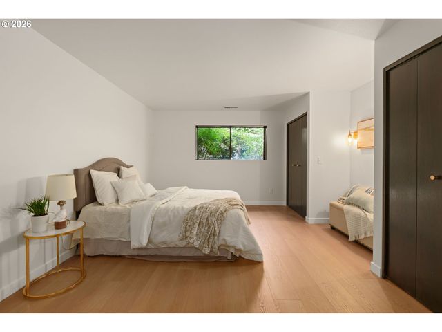 2591 OVERLOOK Dr, Lake Oswego, OR 97034