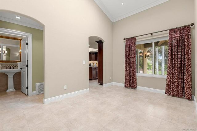 1315 Macadamia Drive, Fallbrook, CA 92028