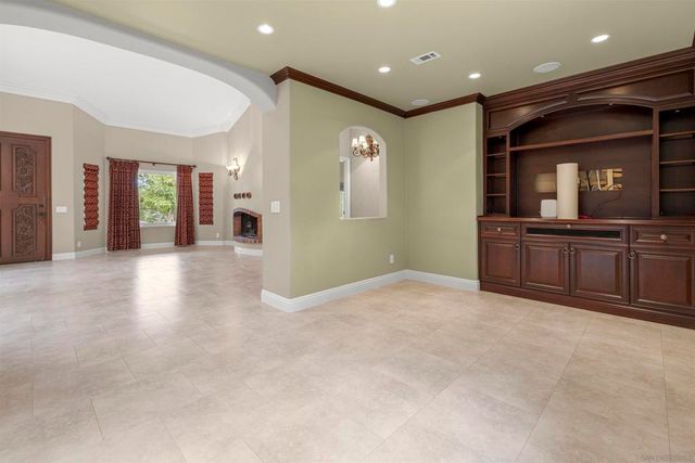 1315 Macadamia Drive, Fallbrook, CA 92028