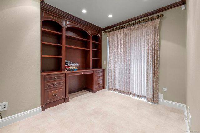 1315 Macadamia Drive, Fallbrook, CA 92028