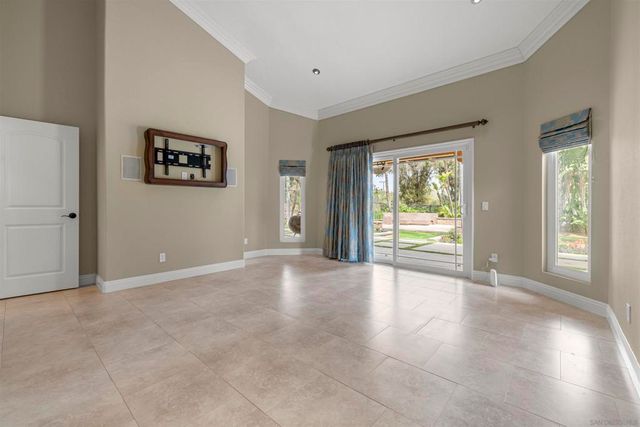 1315 Macadamia Drive, Fallbrook, CA 92028