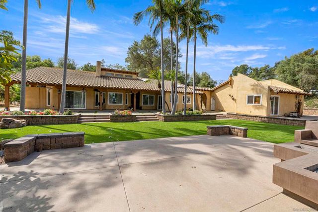 1315 Macadamia Drive, Fallbrook, CA 92028