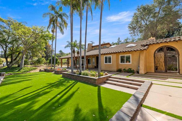 1315 Macadamia Drive, Fallbrook, CA 92028