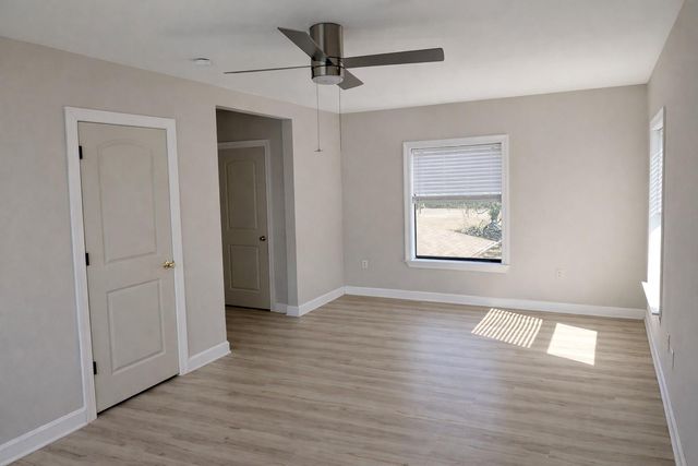 5315 Bayway Drive, Baytown, TX 77520