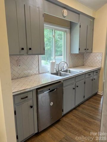 4909 Charmwood Court, Concord, NC 28027