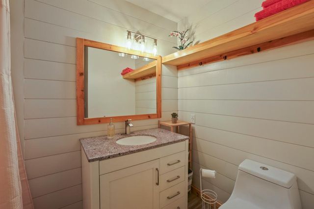 15612 Fremont Avenue S, Burnsville, MN 55306