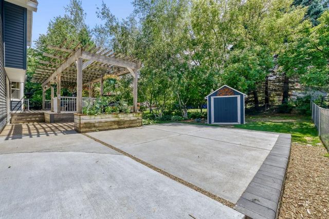 15612 Fremont Avenue S, Burnsville, MN 55306